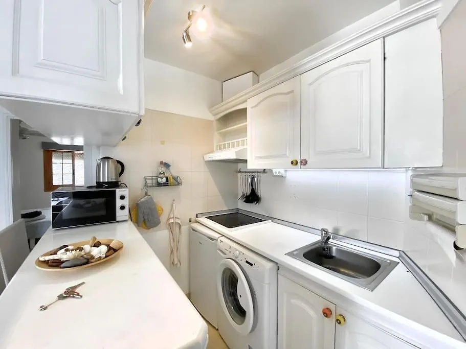 אדחה Beautiful Beach-Front Retreat In El Beril 0*,  ספרד
